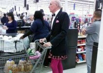 Funniest People Of Walmart Pictures, images (24).jpg